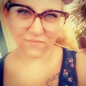 Meet your Posher, Candice